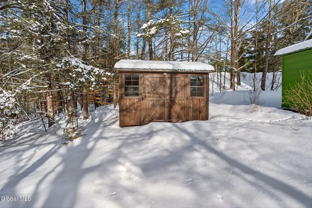 $239,999 | 315 Lake Avenue, Lake Luzerne, NY 12846