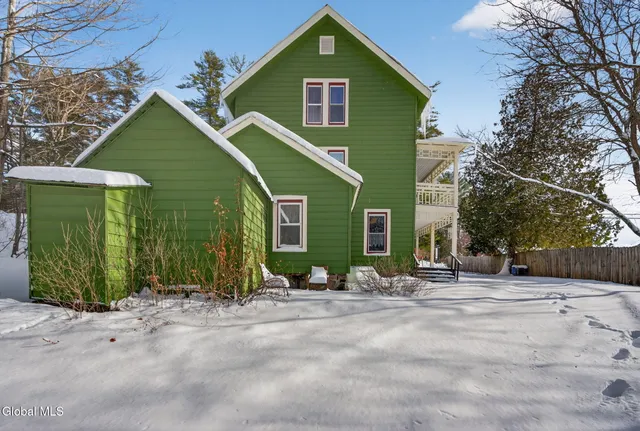 $239,999 | 315 Lake Avenue, Lake Luzerne, NY 12846