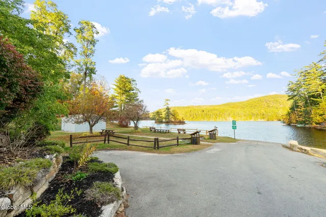 $239,999 | 315 Lake Avenue, Lake Luzerne, NY 12846