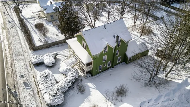 $239,999 | 315 Lake Avenue, Lake Luzerne, NY 12846