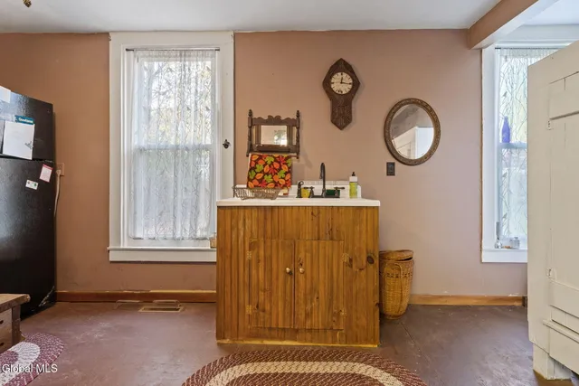 $239,999 | 315 Lake Avenue, Lake Luzerne, NY 12846