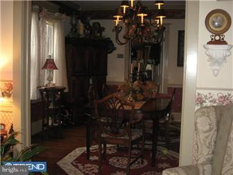 228 Maple Avenue Delanco, NJ 08075 - Photo 4 of 12 Dining Room