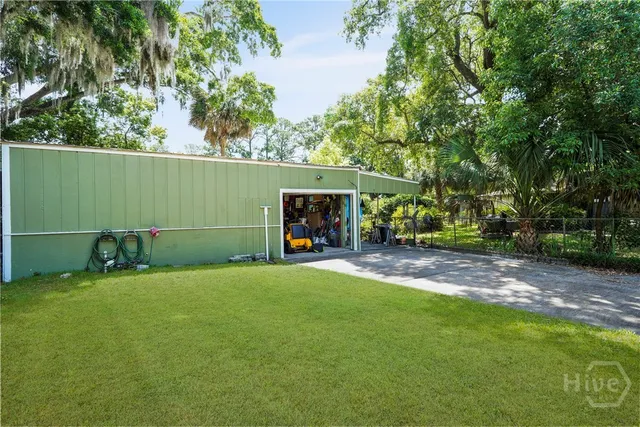 $425,000 | 3010 Leonard Street, Thunderbolt, GA 31404