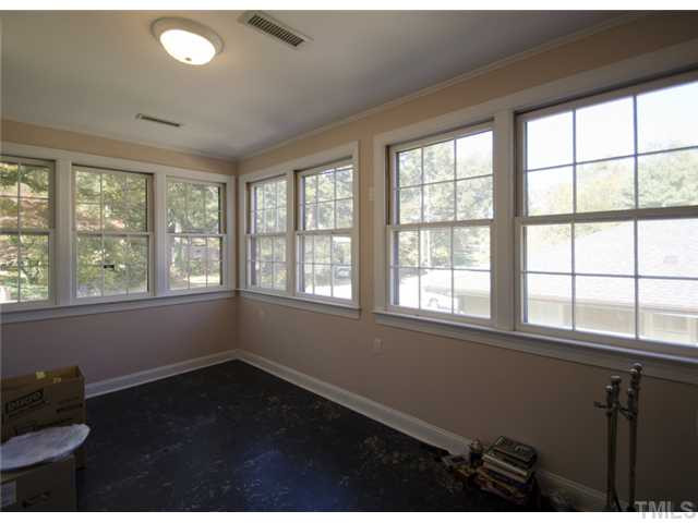 1324 Canterbury Road Raleigh, NC 27608 - Photo 7 of 16 Sun Room