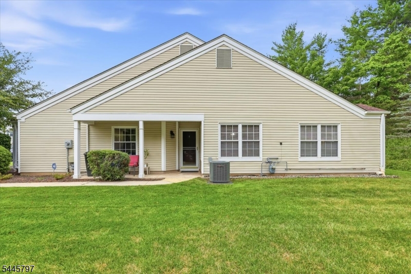 246 Long Meadow Road Bedminster, NJ 07921 - Photo 1 of 36