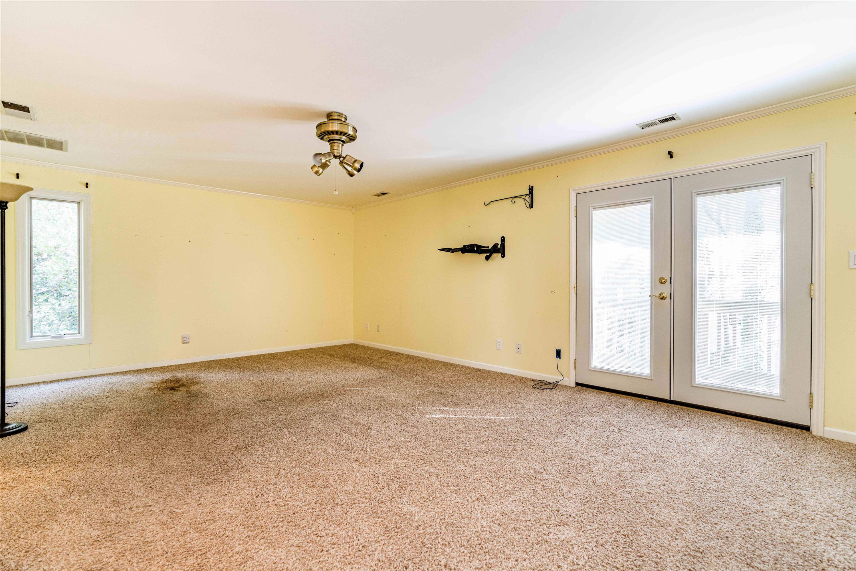 3105 Rutledge Court Raleigh, NC 27613 - Photo 31 of 48 Photo 32