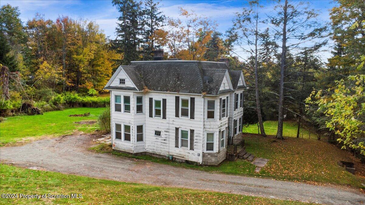116 Waverly Road Dalton, PA 18414 - Photo 5 of 55 Gallery Image 5