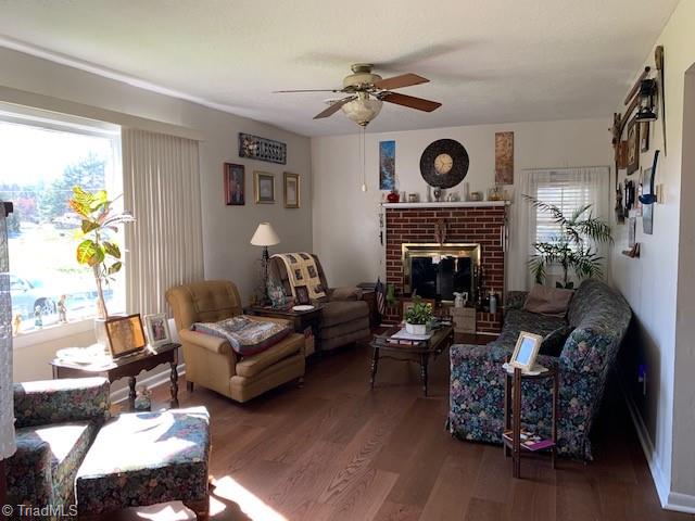 374 Belton Road Mount Airy, NC 27030 - Photo 4 of 9 Gallery Image 4