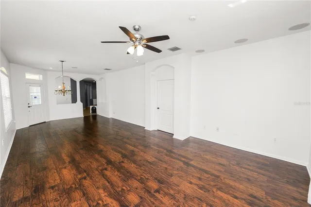 $2,400 | 11435 Cambray Creek Loop, Riverview, FL 33579