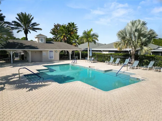 $2,400 | 11435 Cambray Creek Loop, Riverview, FL 33579