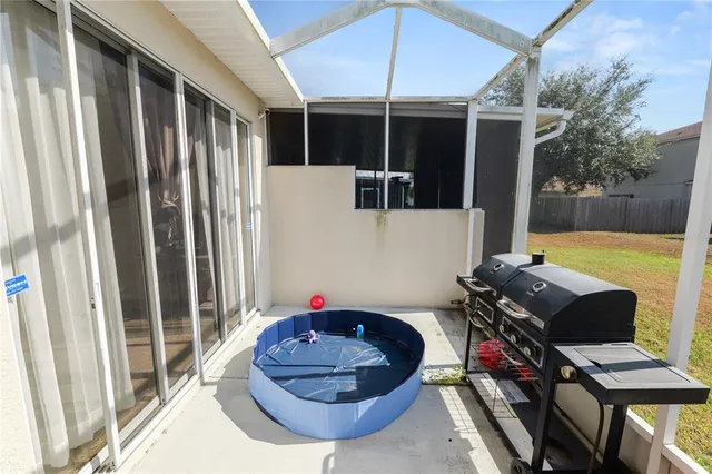 $2,400 | 11435 Cambray Creek Loop, Riverview, FL 33579