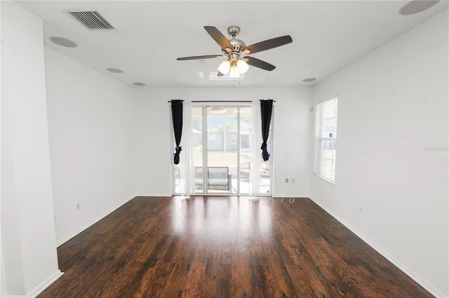 $2,400 | 11435 Cambray Creek Loop, Riverview, FL 33579