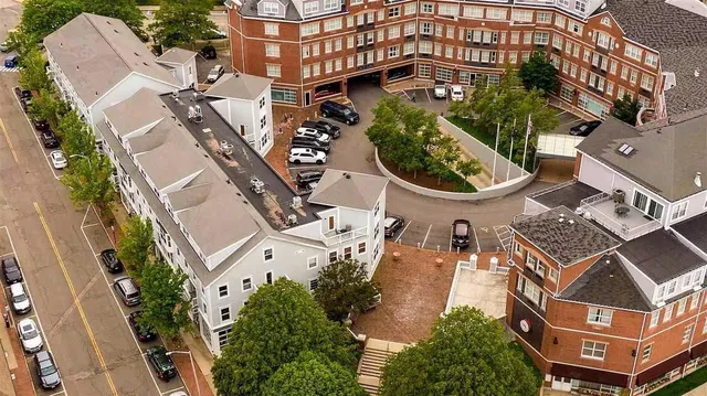 $3,999 | 33 Deer Street, Unit 507, Portsmouth, NH 03801