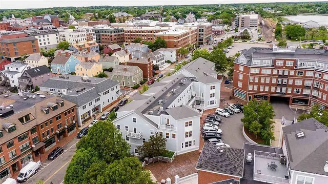 $3,999 | 33 Deer Street, Unit 507, Portsmouth, NH 03801
