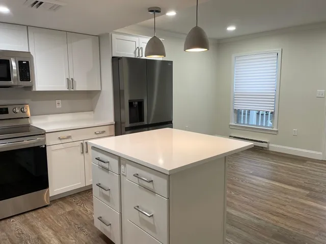 $3,999 | 33 Deer Street, Unit 507, Portsmouth, NH 03801