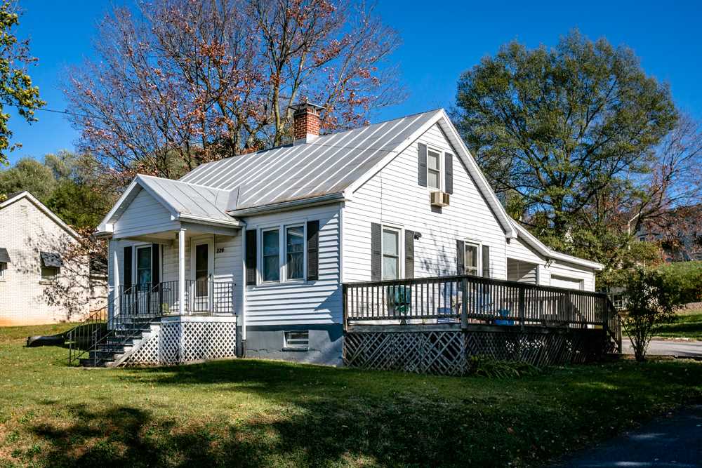229 Timber Way Broadway, VA 22815 - Photo 1 of 25 Gallery Image 1