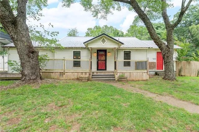 $199,900 | 6667 Doral Drive, Tobaccoville, NC 27050