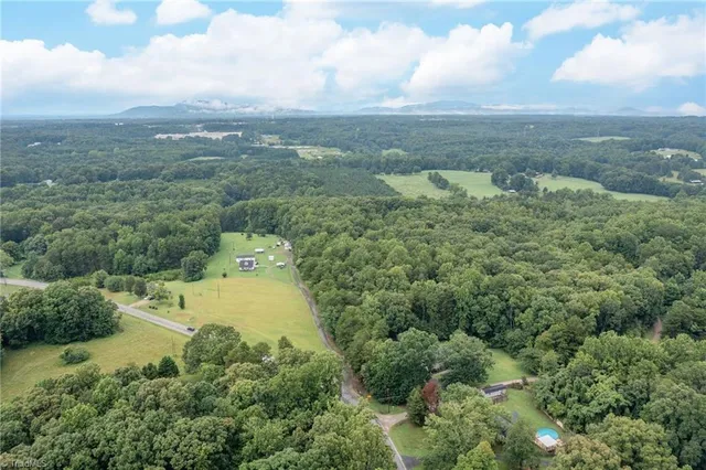 $199,900 | 6667 Doral Drive, Tobaccoville, NC 27050