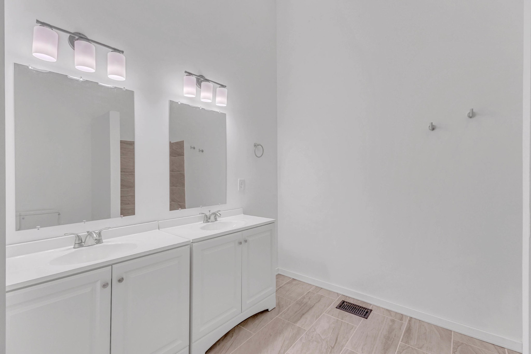 515 Big Branch Road Granville, TN 38564 - Photo 35 of 76 a bathroom with a sink and a mirror