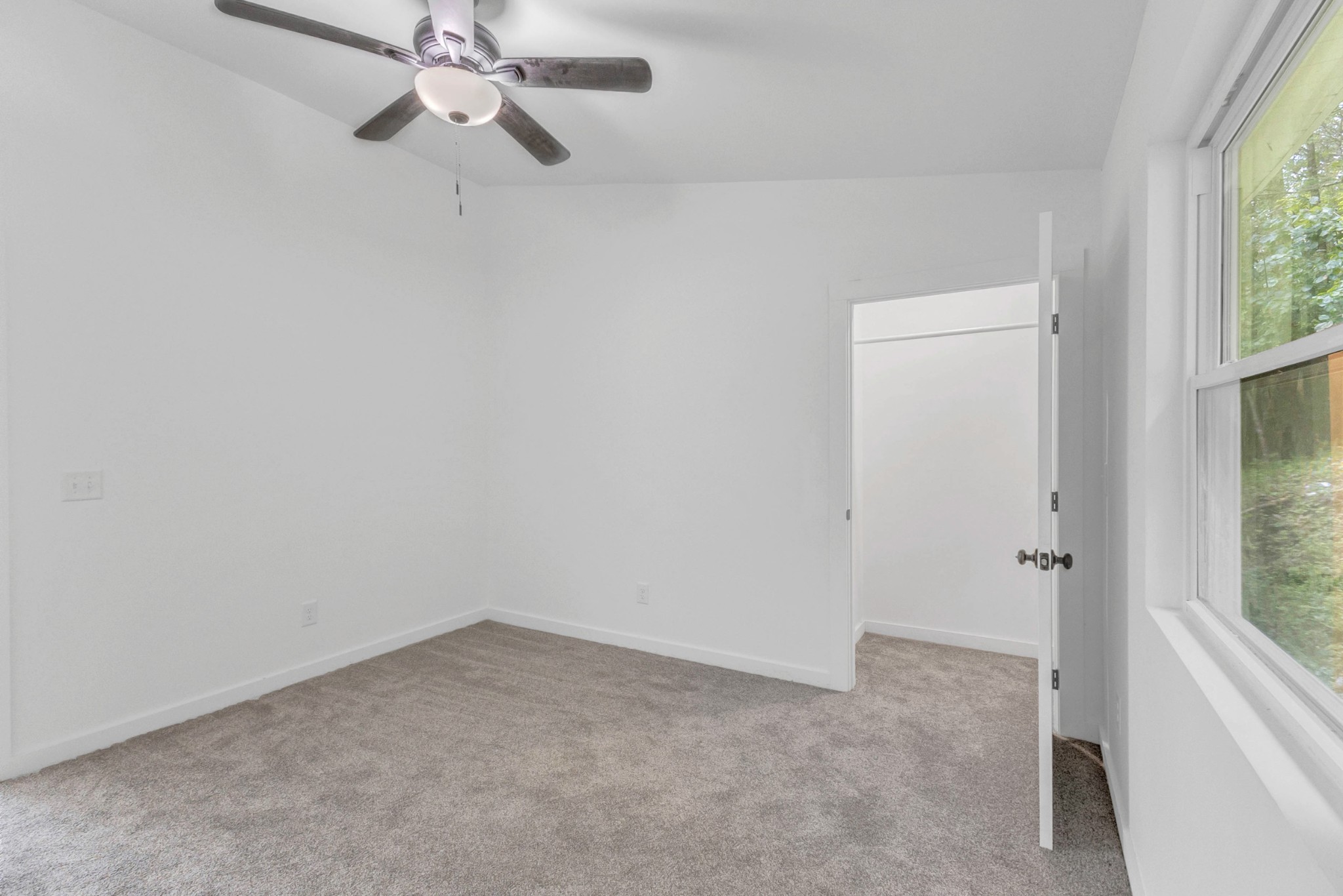 515 Big Branch Road Granville, TN 38564 - Photo 42 of 76 an empty room with a window