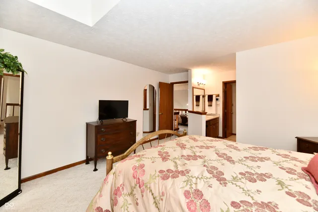 $179,000 | 9411 Wimbledon Court, Indianapolis, IN 46250