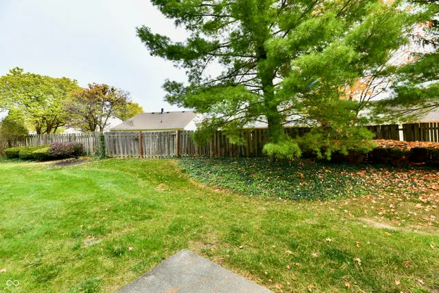 $179,000 | 9411 Wimbledon Court, Indianapolis, IN 46250