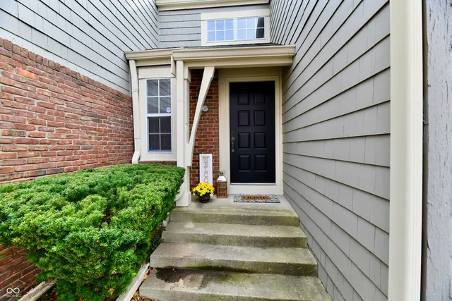 $179,000 | 9411 Wimbledon Court, Indianapolis, IN 46250