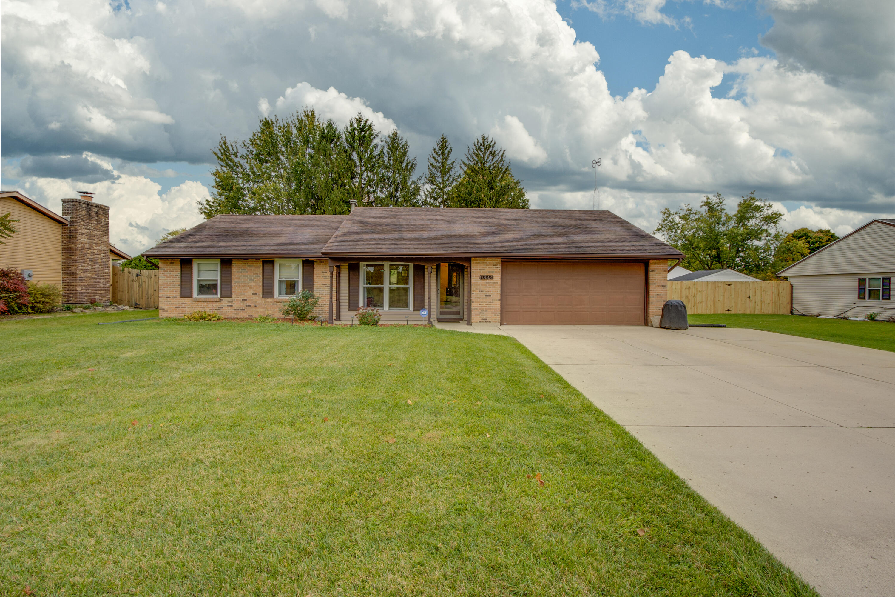 1833 Villa Road Springfield, OH 45503 - Photo 2 of 27