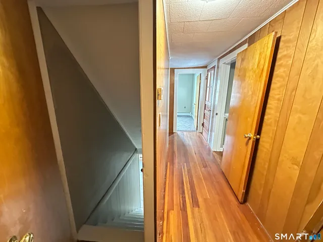 $2,450 | 40 Oak Street, Unit 1, Windsor Locks, CT 06096