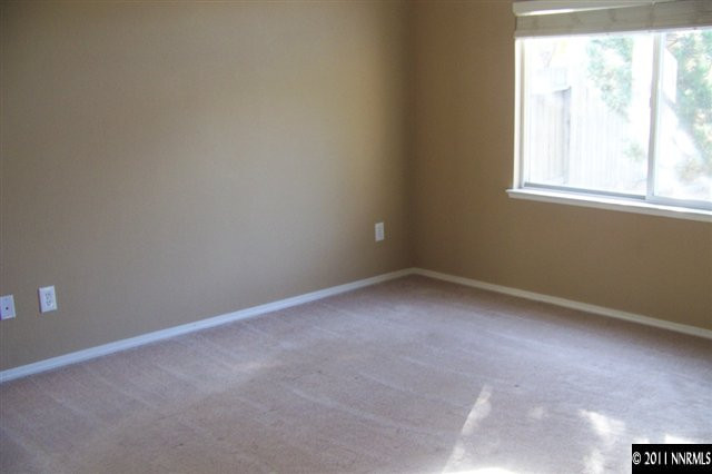 1700 Northrup Court Reno, NV 89521 - Photo 9 of 11 an empty room with a window
