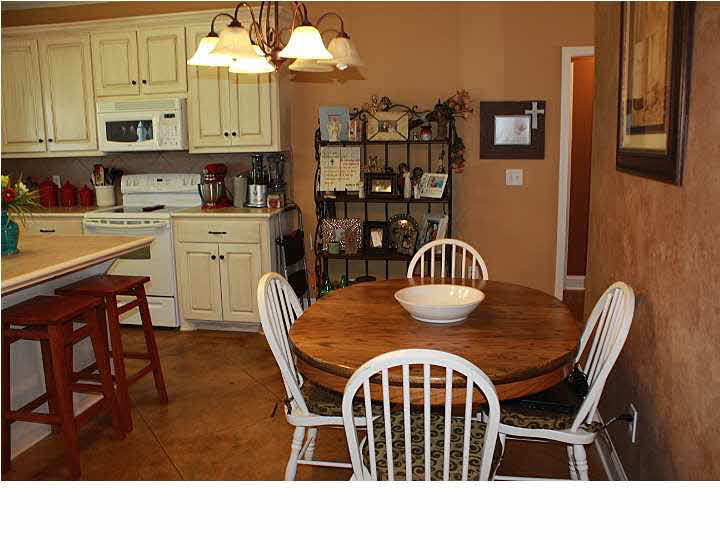 630 Oak Ridge Way Pearl, MS 39208 - Photo 19 of 44 Breakfast Area