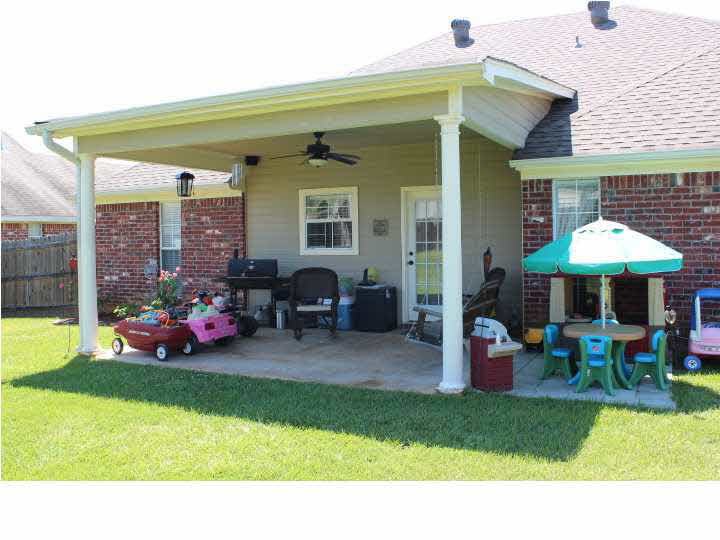630 Oak Ridge Way Pearl, MS 39208 - Photo 37 of 44 Covered Patio