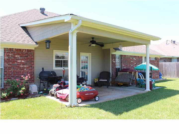 630 Oak Ridge Way Pearl, MS 39208 - Photo 38 of 44 Covered Patio
