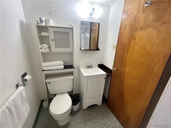 $875 | 6908 Buffalo Avenue, Unit 4, Niagara Falls, NY 14304
