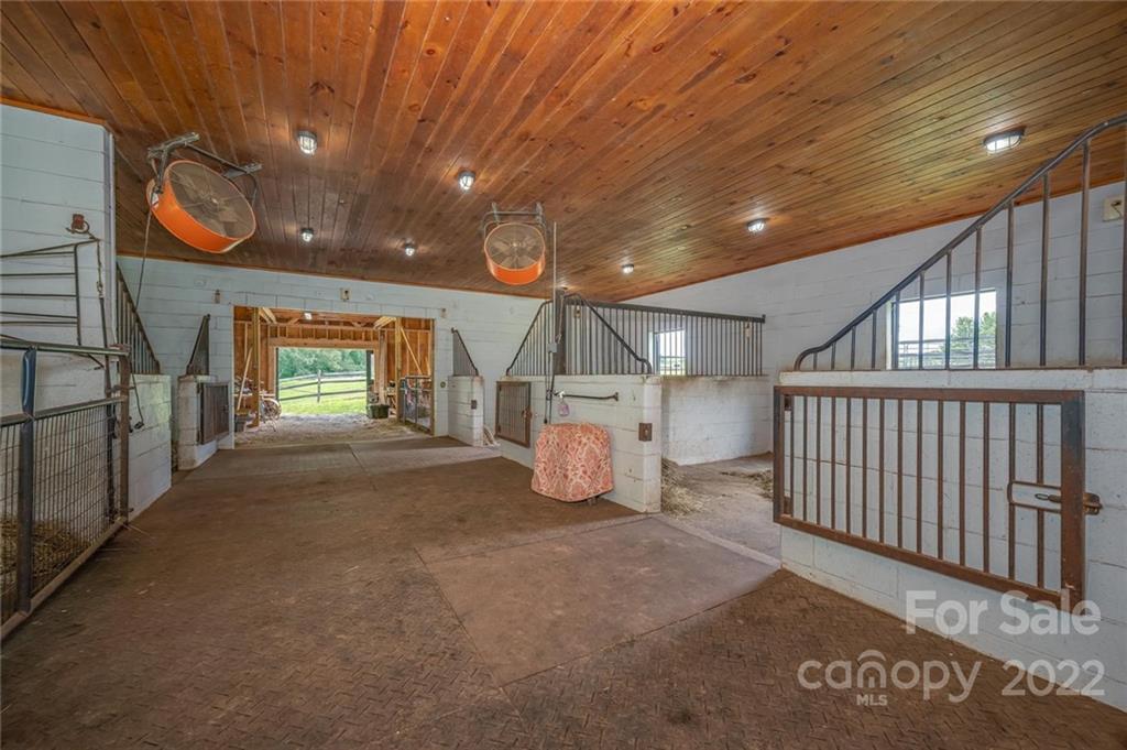 1434 Burke Road Shelby, NC 28152 - Photo 5 of 44 Gallery Image 5