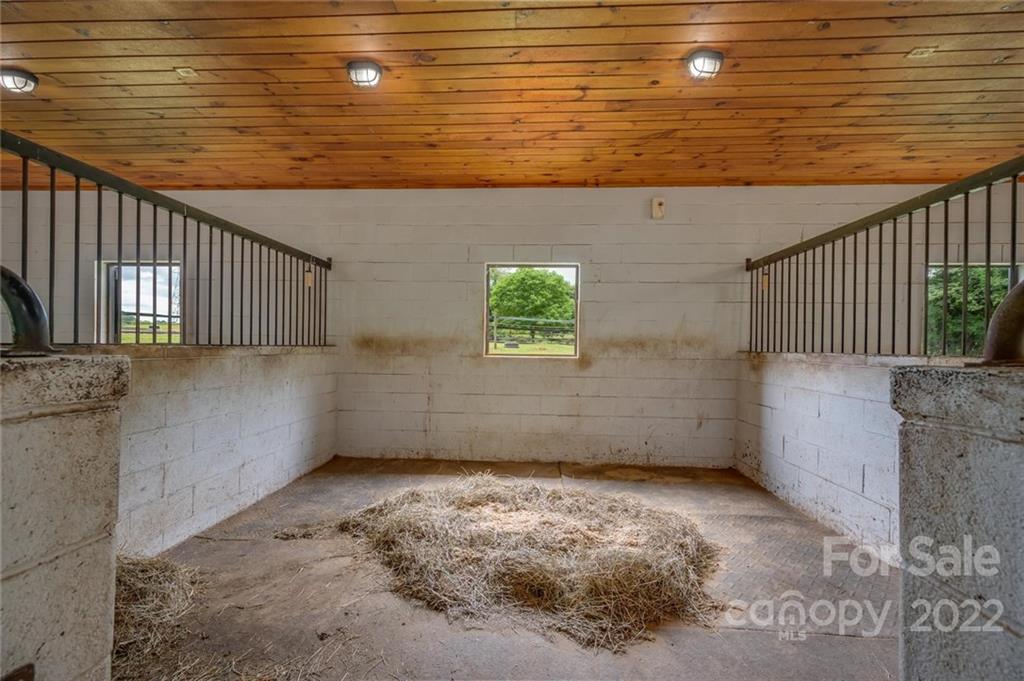1434 Burke Road Shelby, NC 28152 - Photo 6 of 44 Gallery Image 6