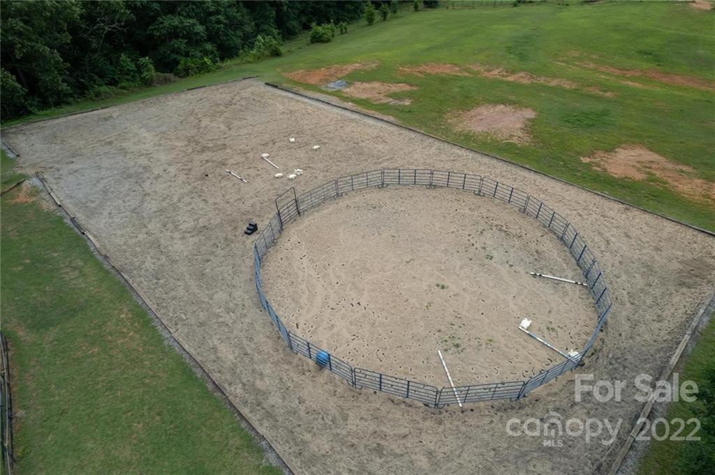 1434 Burke Road Shelby, NC 28152 - Photo 10 of 44 Gallery Image 10