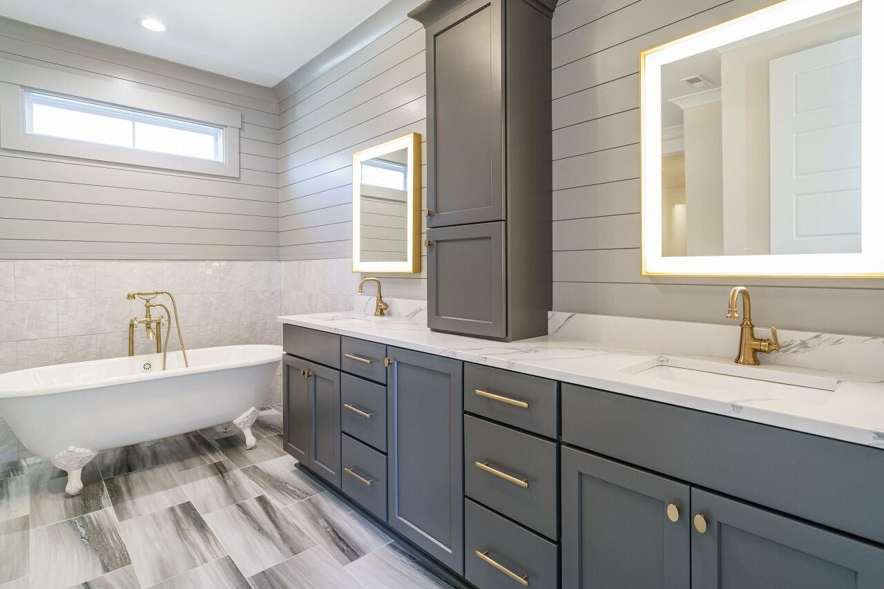 213 Georgetown Road Raleigh, NC 27608 - Photo 15 of 44 a spacious bathroom with a double vanity sink mirror and