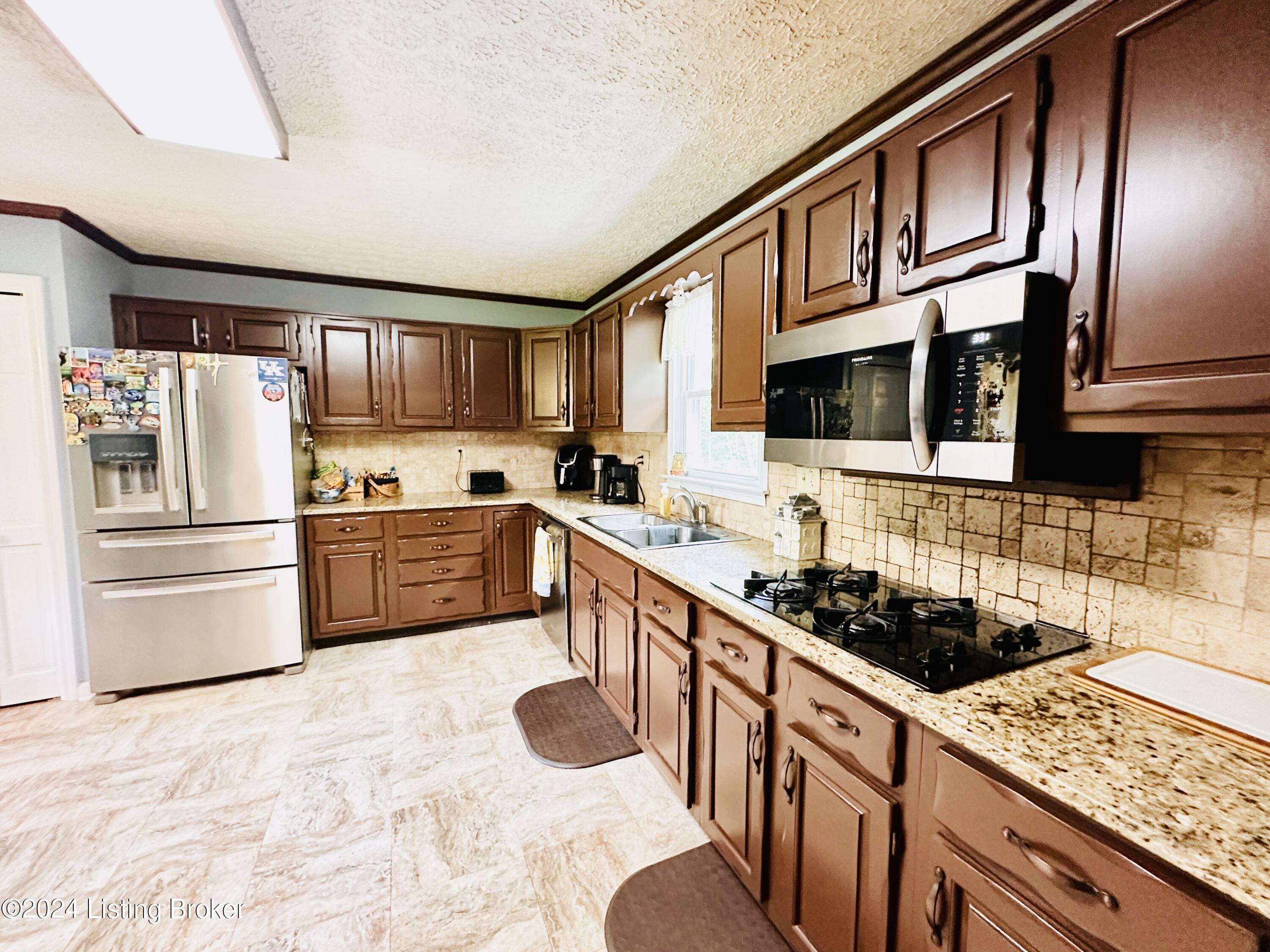 1837 Lilac Road Leitchfield, KY 42754 - Photo 52 of 92 Interior-14