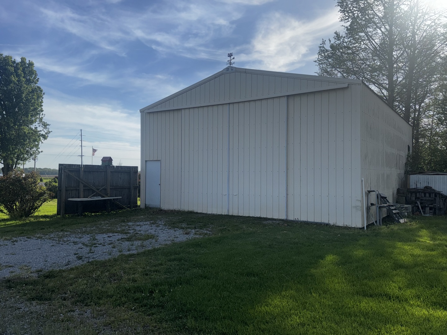 24250 Hanging Rock Road McClure, IL 62957 - Photo 8 of 29