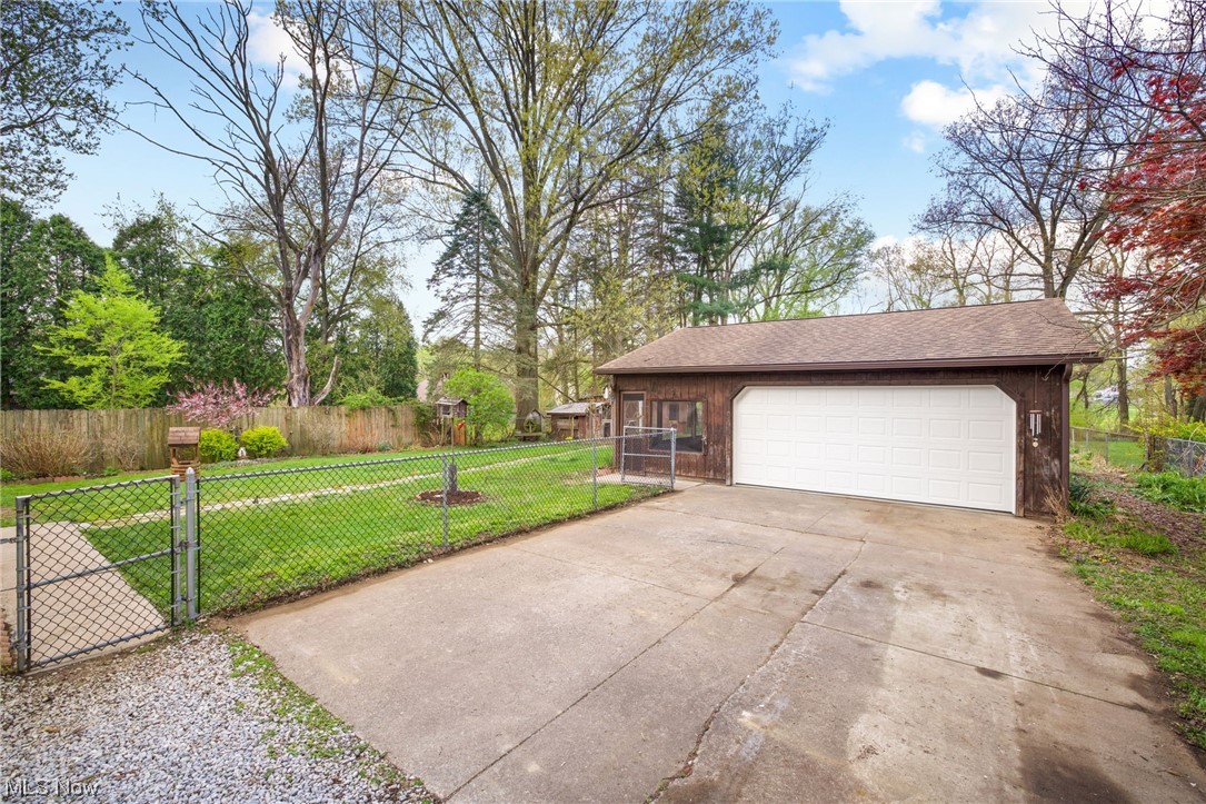 2528 Canton Road Akron, OH 44312 - Photo 28 of 32