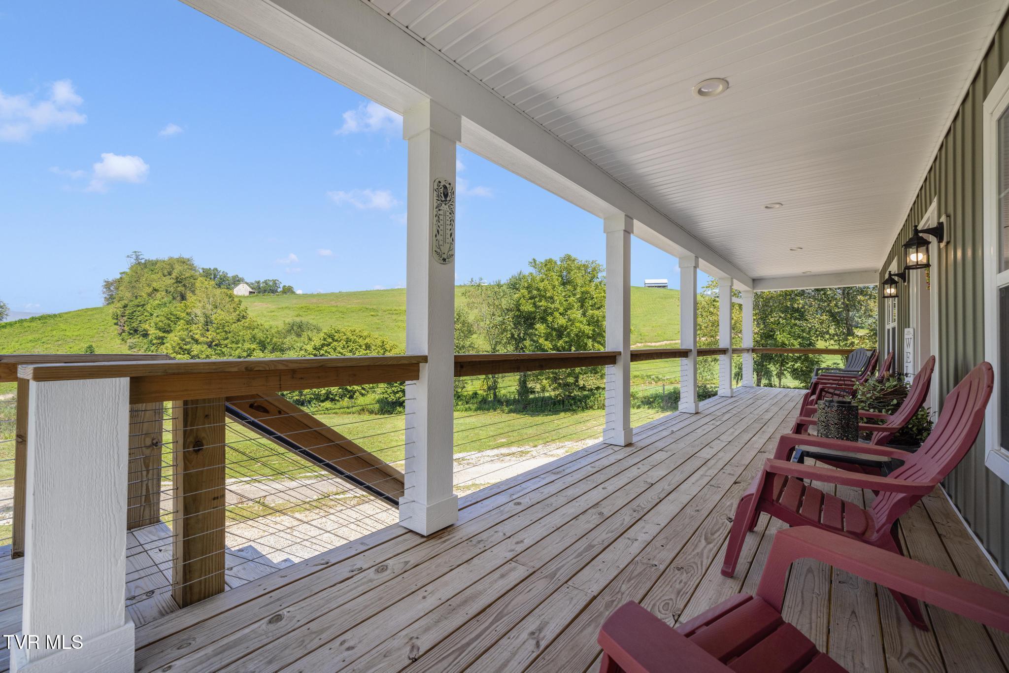 306 Silver Oak Trail Butler, TN 37640 - Photo 5 of 54 Covered front porch