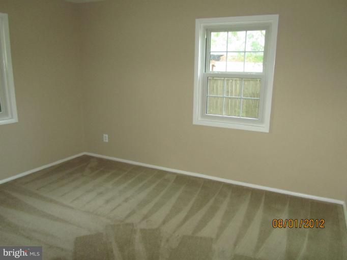 5412 Ives Place Springfield, VA 22151 - Photo 8 of 11 Bedroom