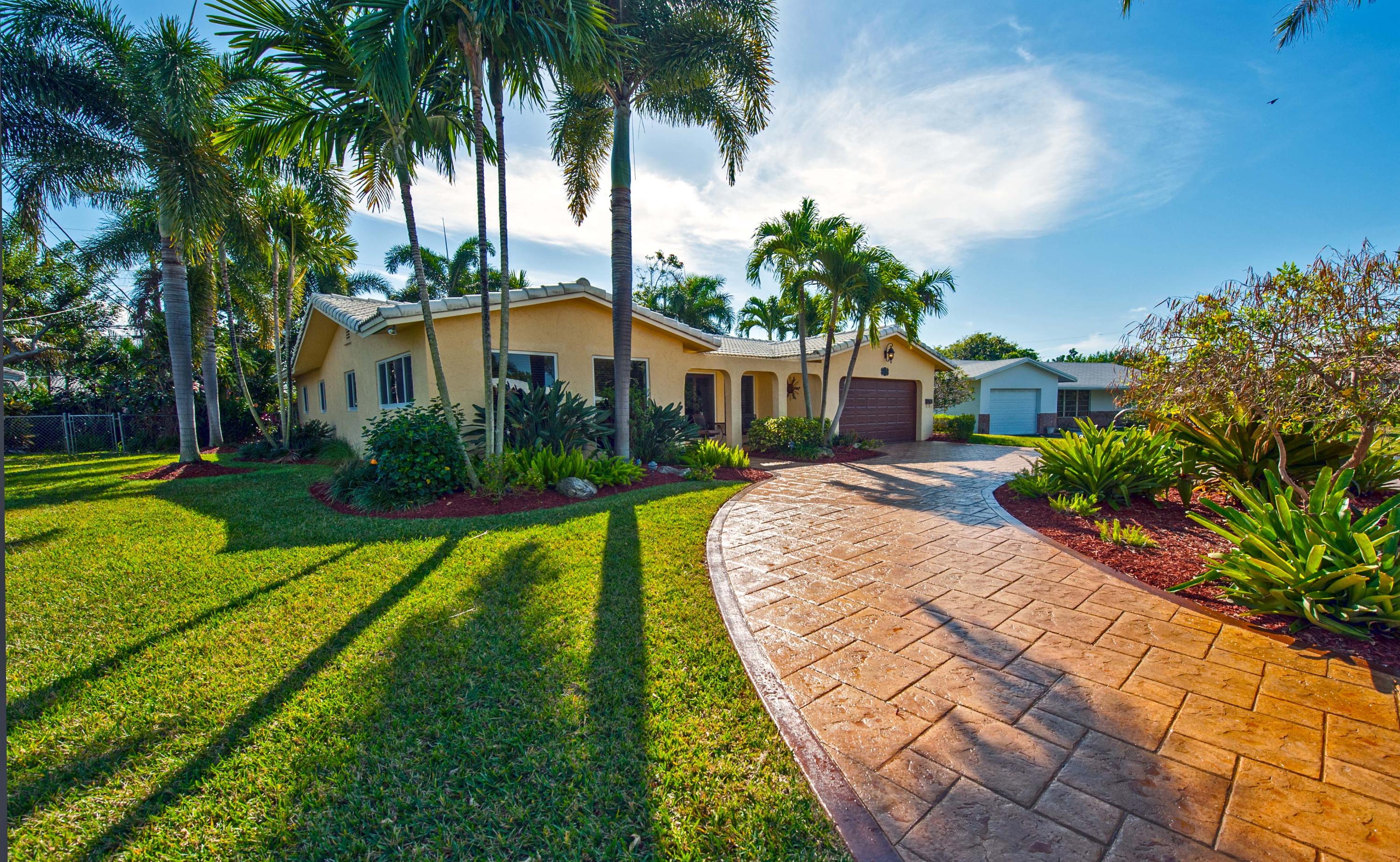 2460 Northeast 4th Court Boca Raton, FL 33431 - Photo 1 of 23 Front of House