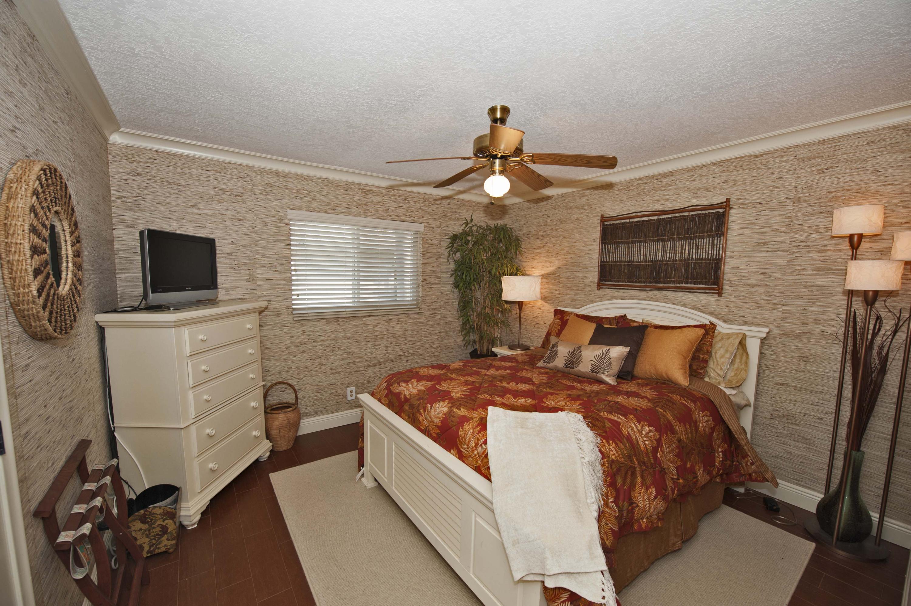 2460 Northeast 4th Court Boca Raton, FL 33431 - Photo 11 of 23 Guest Bedroom