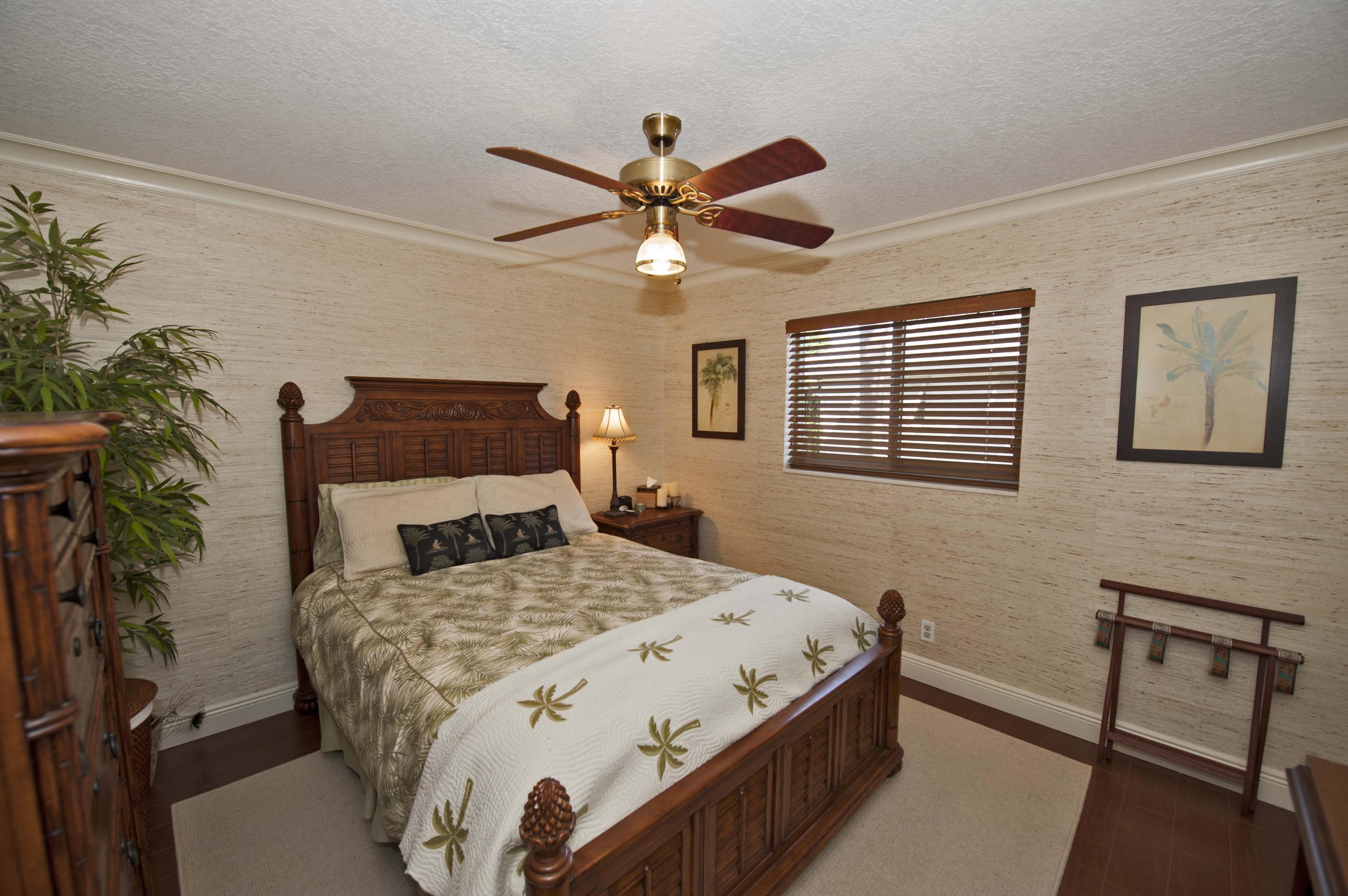 2460 Northeast 4th Court Boca Raton, FL 33431 - Photo 10 of 23 Guest Bedroom