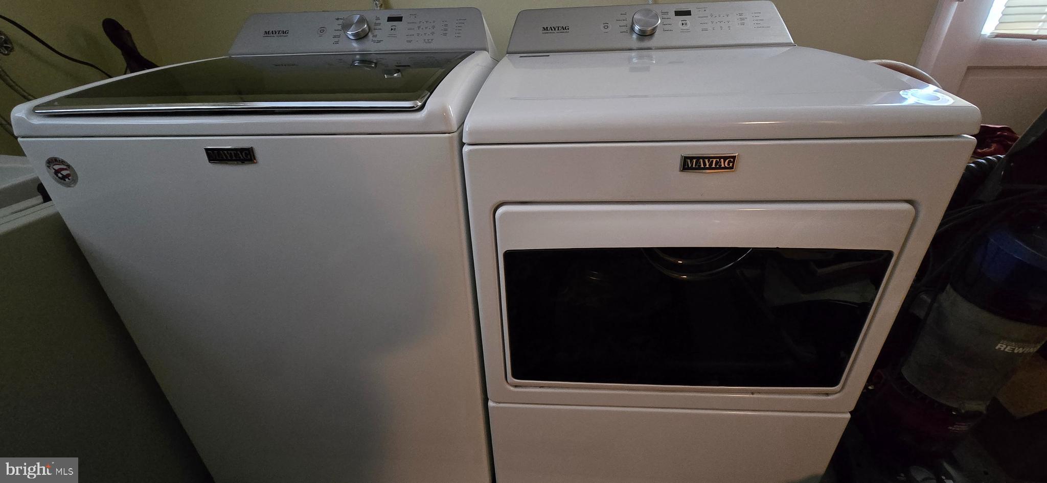 11507 Keystone Avenue Clinton, MD 20735 - Photo 29 of 33 a close up view of washer and dryer