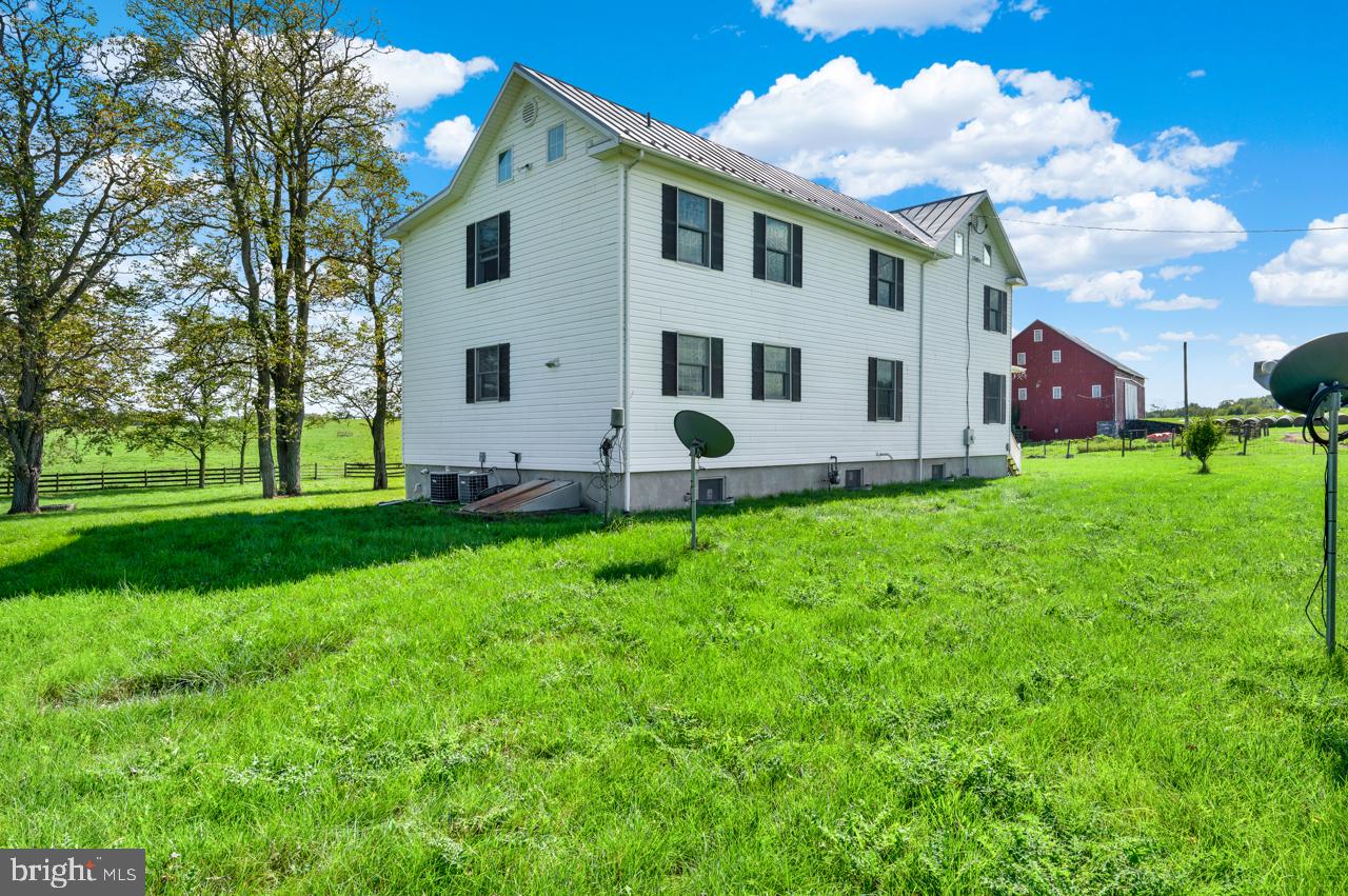846 Pierce Road Berryville, VA 22611 - Photo 28 of 137
