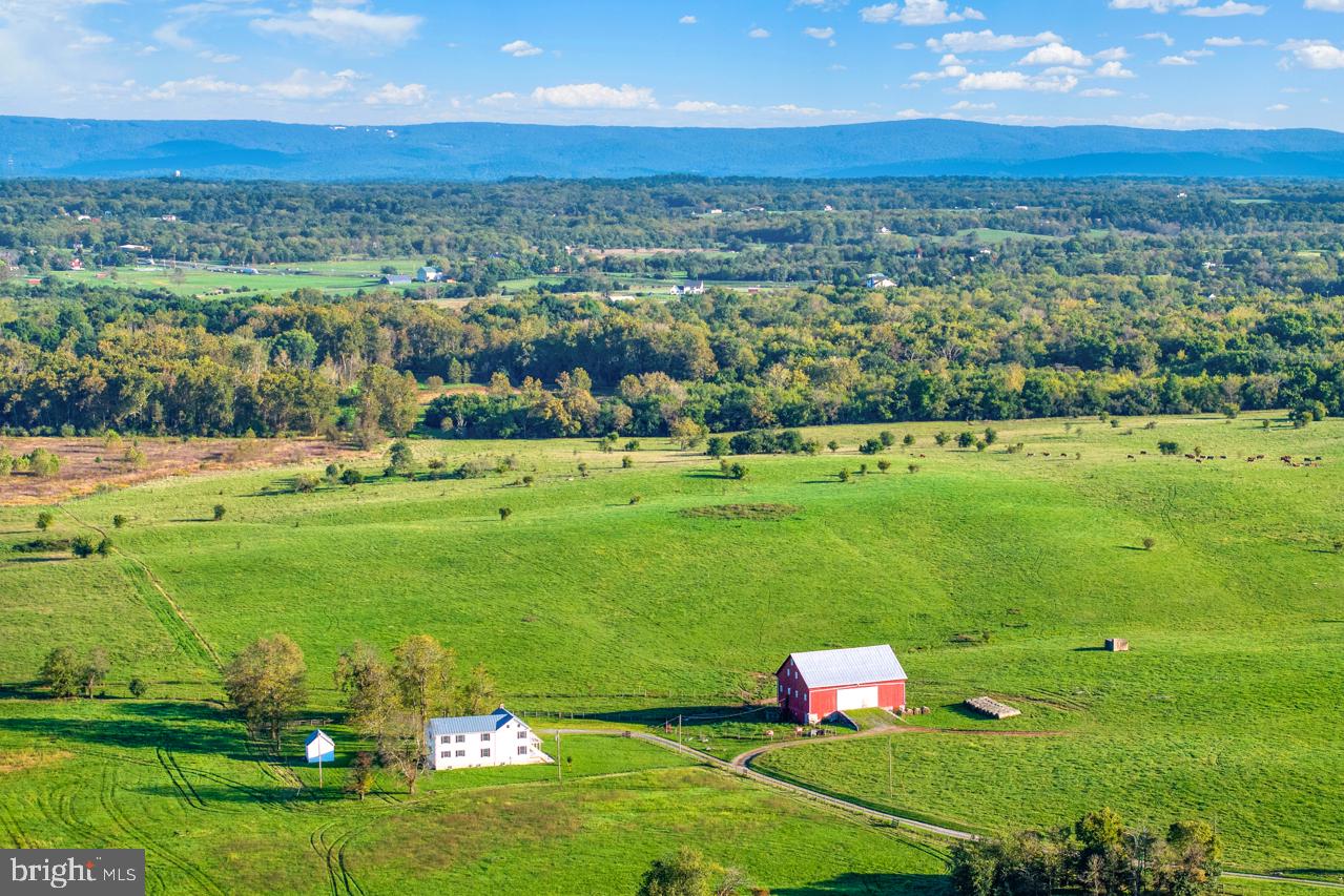 846 Pierce Road Berryville, VA 22611 - Photo 3 of 137 2 HOUSES & BARN W/ADDITIONAL DUR