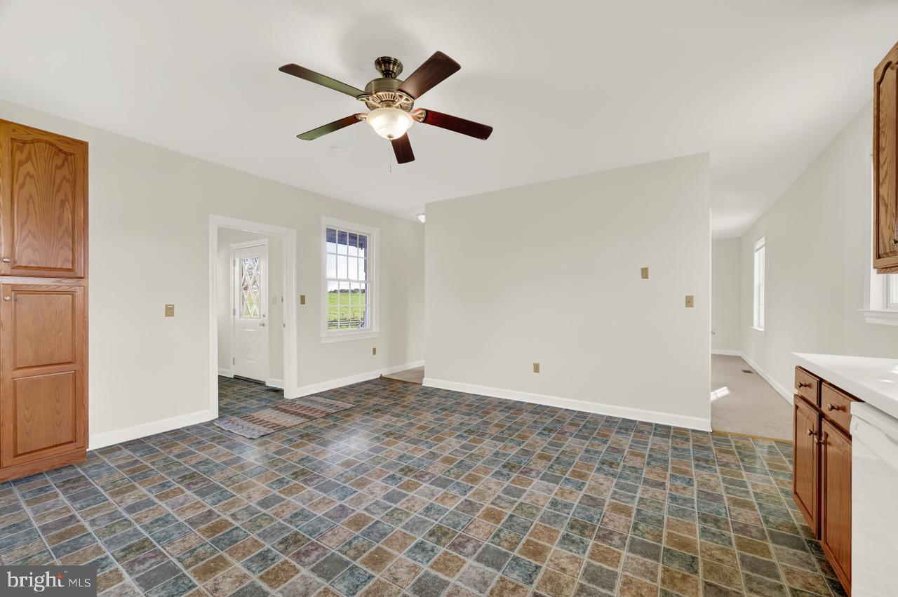 846 Pierce Road Berryville, VA 22611 - Photo 55 of 137 COUNTRY KITCHEN